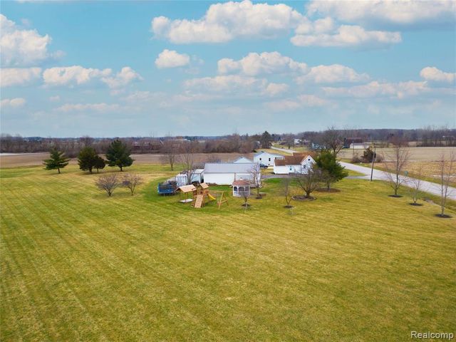 13974 Carleton West Road, Carleton, MI 48117