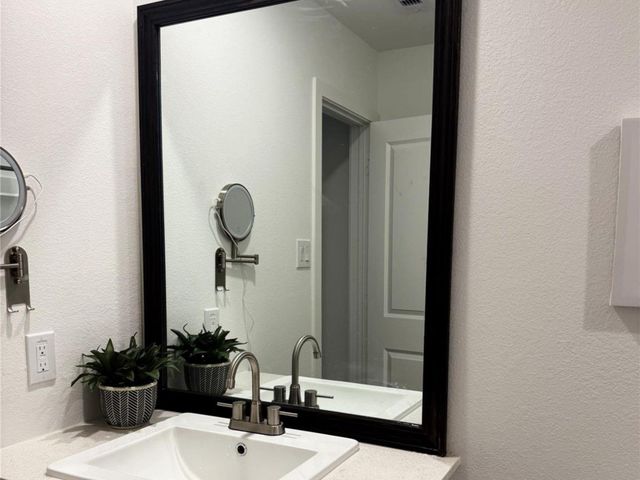 277 Douglas Hills Drive, Magnolia, TX 77354