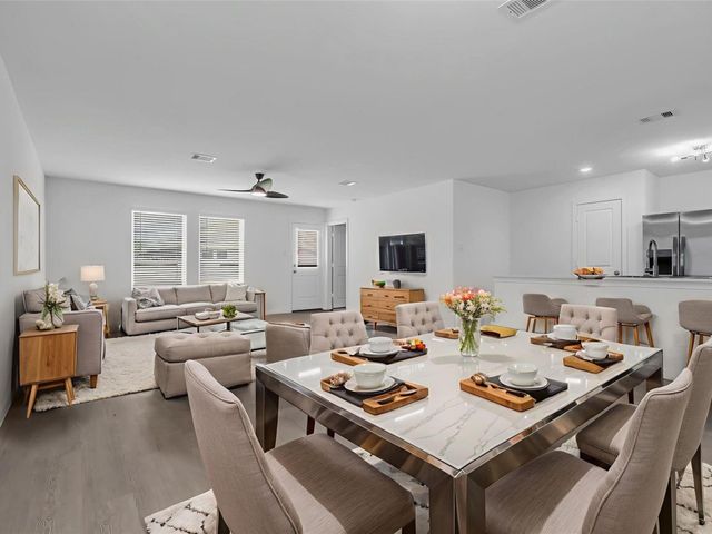 277 Douglas Hills Drive, Magnolia, TX 77354