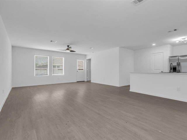 277 Douglas Hills Drive, Magnolia, TX 77354