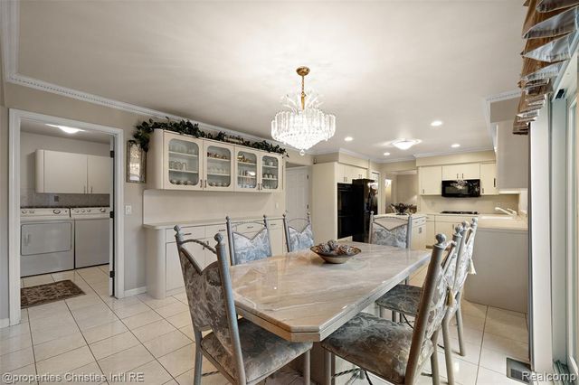 43159 La Bouquet Court, Sterling Heights, MI 48314