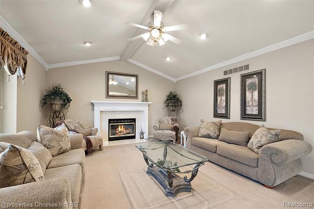 43159 La Bouquet Court, Sterling Heights, MI 48314