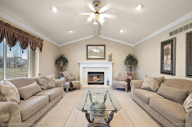 43159 La Bouquet Court, Sterling Heights, MI 48314