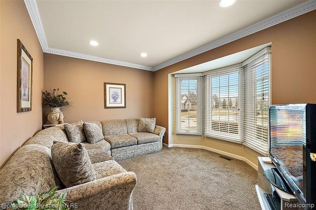 43159 La Bouquet Court, Sterling Heights, MI 48314