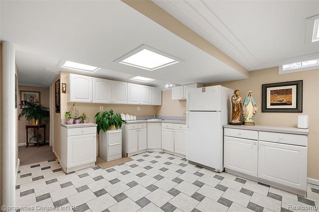 43159 La Bouquet Court, Sterling Heights, MI 48314