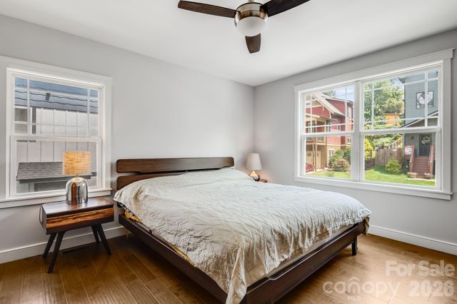 35 Emmett Lane, Asheville, NC 28806
