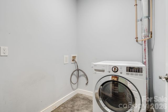 35 Emmett Lane, Asheville, NC 28806