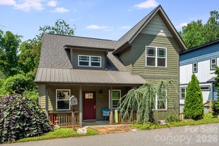35 Emmett Lane, Asheville, NC 28806