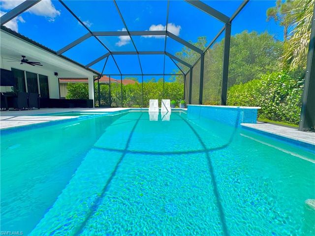 12667 Biscayne CT, Naples, FL 34105