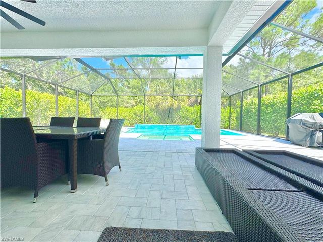 12667 Biscayne CT, Naples, FL 34105