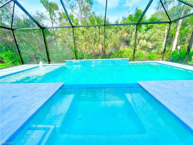 12667 Biscayne CT, Naples, FL 34105