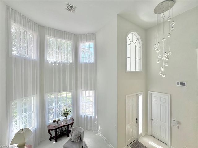12667 Biscayne CT, Naples, FL 34105