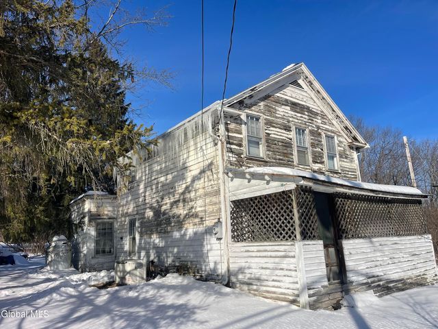 3 Agawam Lane, Altamont, NY 12009