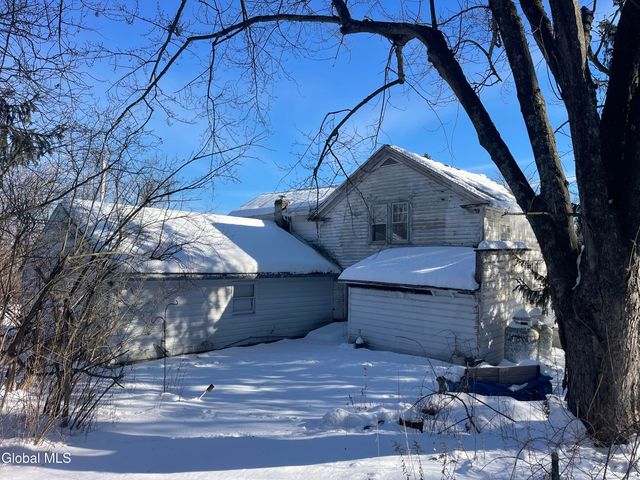 3 Agawam Lane, Altamont, NY 12009