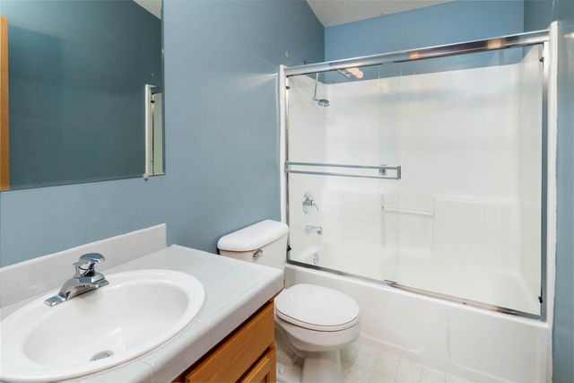 3686 SW Bobby Jones Court, Redmond, OR 97756