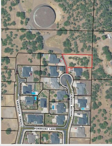 374 Avalon Terrace, Eagle Point, OR 97524