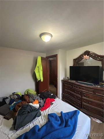 14 Gualbert Avenue, Cheektowaga, NY 14211