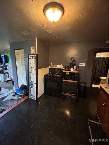 14 Gualbert Avenue, Cheektowaga, NY 14211