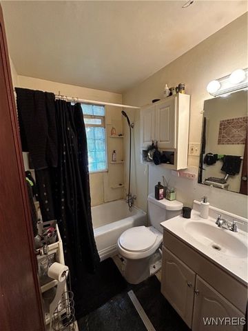 14 Gualbert Avenue, Cheektowaga, NY 14211