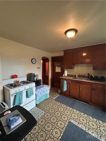 14 Gualbert Avenue, Cheektowaga, NY 14211