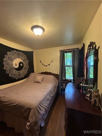 14 Gualbert Avenue, Cheektowaga, NY 14211