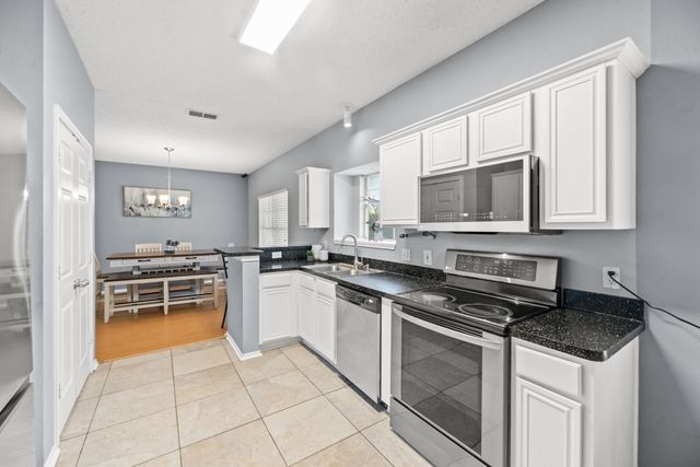 3908 Cannonwood Drive, Fort Worth, TX 76137