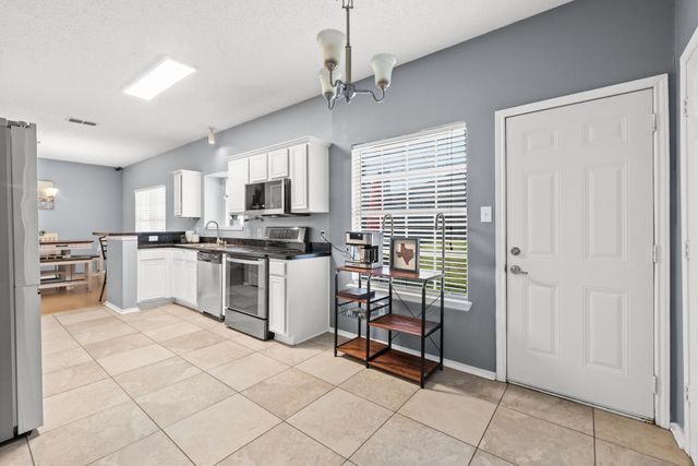 3908 Cannonwood Drive, Fort Worth, TX 76137