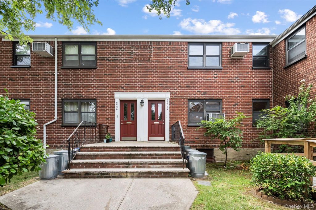 160-24 17th Ave 1, Whitestone, NY 11357