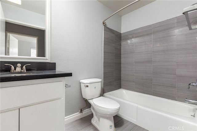 6900 Knowlton Place, Los Angeles, CA 90045
