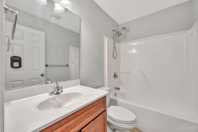 8400 S Port Drive, West Chester, OH 45069