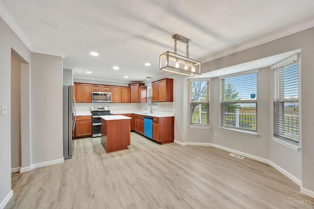 8400 S Port Drive, West Chester, OH 45069