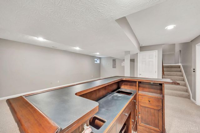 8400 S Port Drive, West Chester, OH 45069