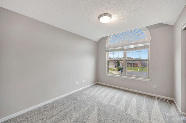 8400 S Port Drive, West Chester, OH 45069