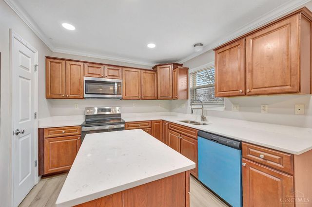 8400 S Port Drive, West Chester, OH 45069