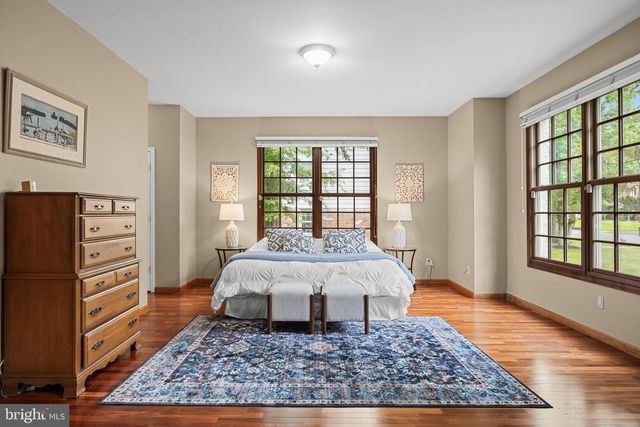 18 COOPER RUN DR, Cherry Hill, NJ 08003