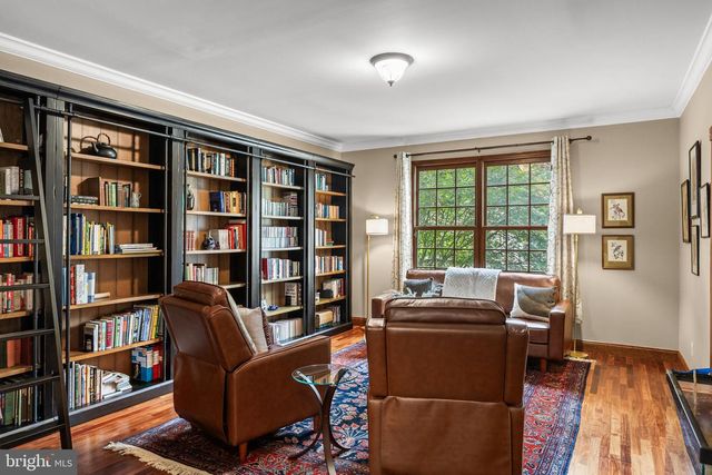 18 COOPER RUN DR, Cherry Hill, NJ 08003