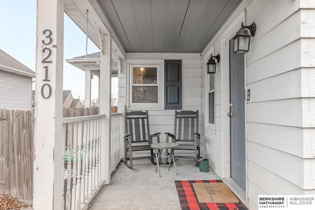 3210 N 205 Street, Elkhorn, NE 68022