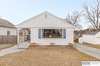 3210 N 205 Street, Elkhorn, NE 68022