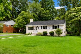 7407 MARC DR, Falls Church, VA 22042