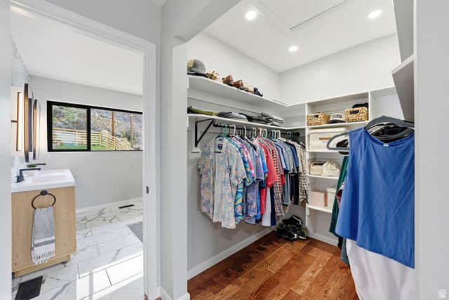 3061 S PLATEAU DR, Salt Lake City, UT 84109