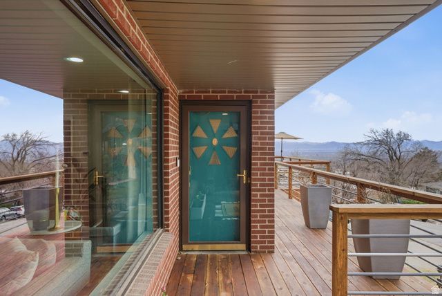 3061 S PLATEAU DR, Salt Lake City, UT 84109