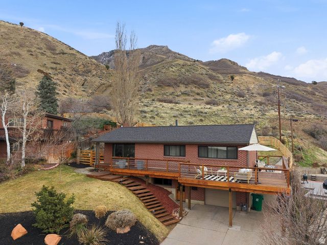3061 S PLATEAU DR, Salt Lake City, UT 84109