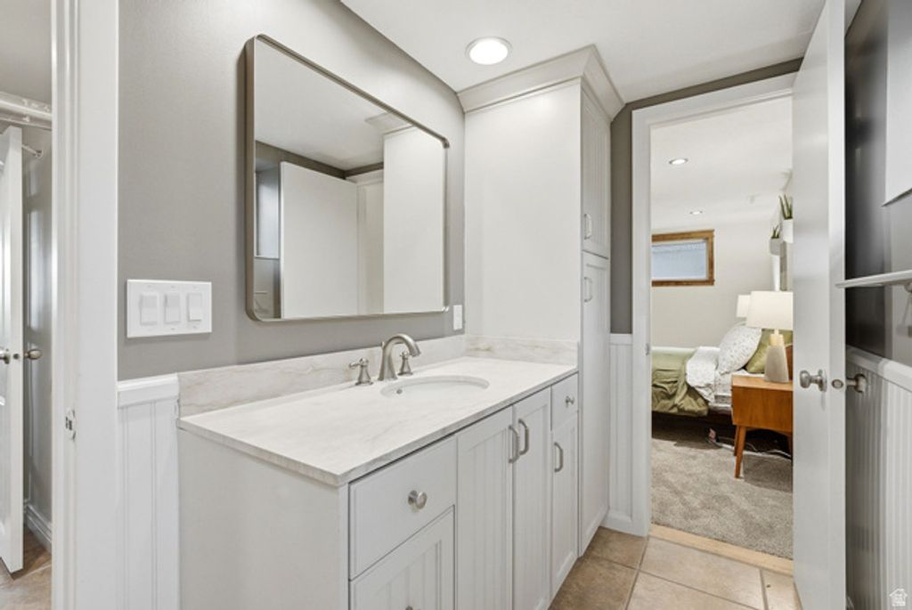 Image 29 of property listing at 3061 S PLATEAU DR, Salt Lake City, UT 84109