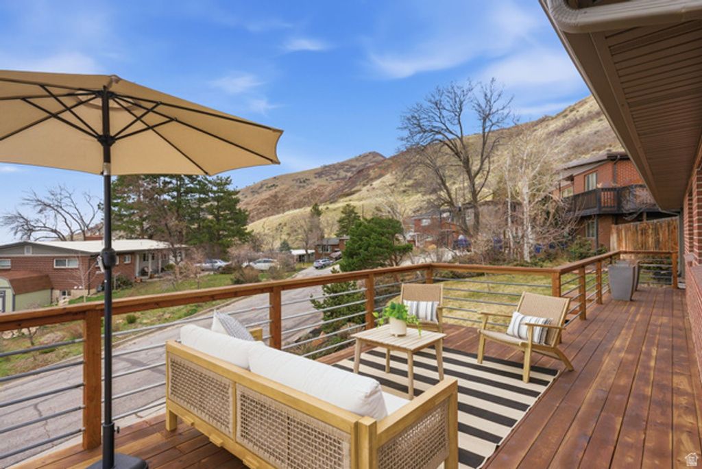 Image 39 of property listing at 3061 S PLATEAU DR, Salt Lake City, UT 84109