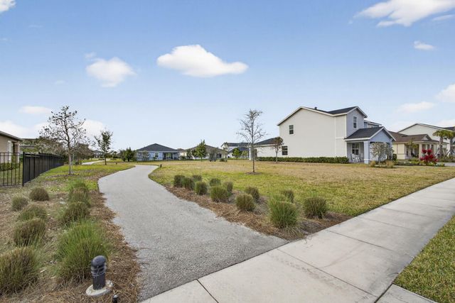 1095 Tangled Orchard Trace, Loxahatchee, FL 33470