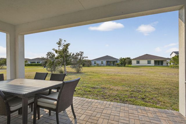 1095 Tangled Orchard Trace, Loxahatchee, FL 33470