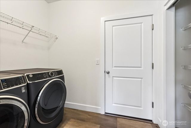 1023 Spirit Lake Hwy, Castle Rock, WA 98611