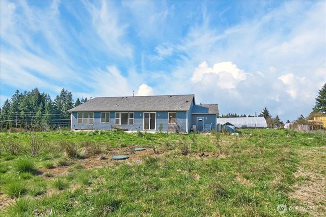 1023 Spirit Lake Hwy, Castle Rock, WA 98611
