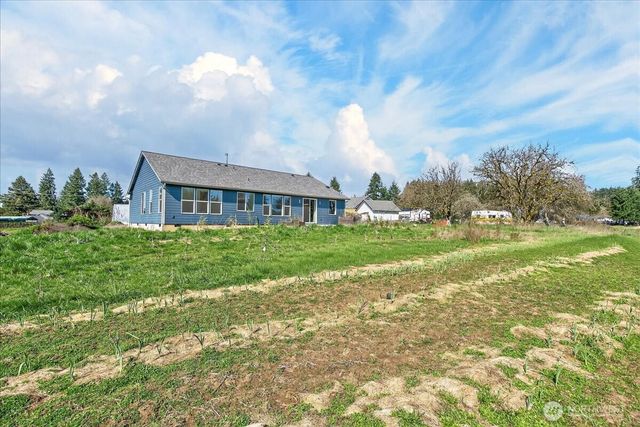 1023 Spirit Lake Hwy, Castle Rock, WA 98611