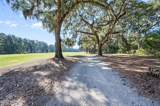 32 Bee Tree Drive, Okatie, SC 29909